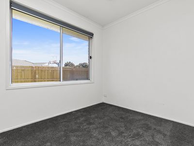 4 Shadi Court, Cranbourne West