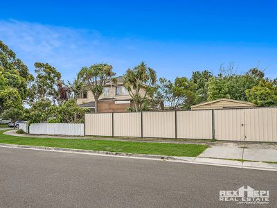 19 Beckington Crescent, Hampton Park