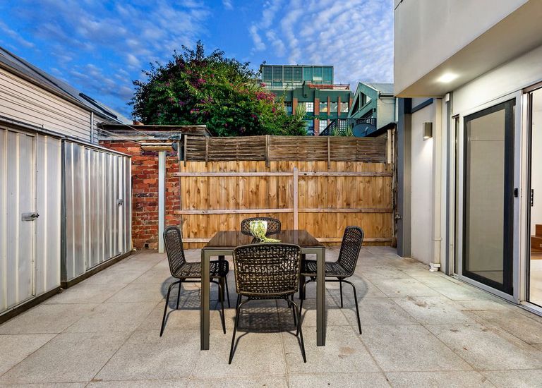 11 Woodlawn Street, Richmond