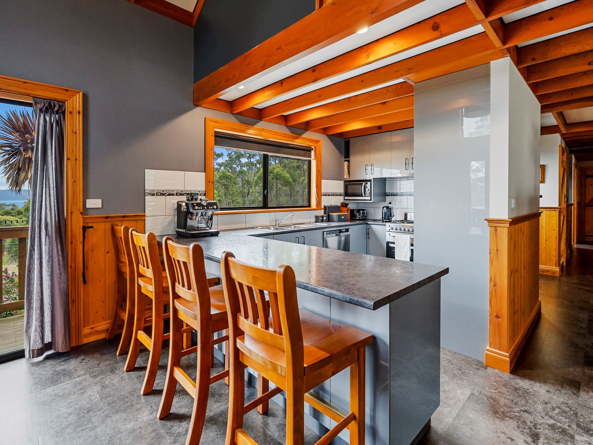 100 Scarrs Road, Garden Island Creek