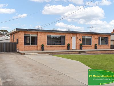9 Mount Errol Street, Blayney