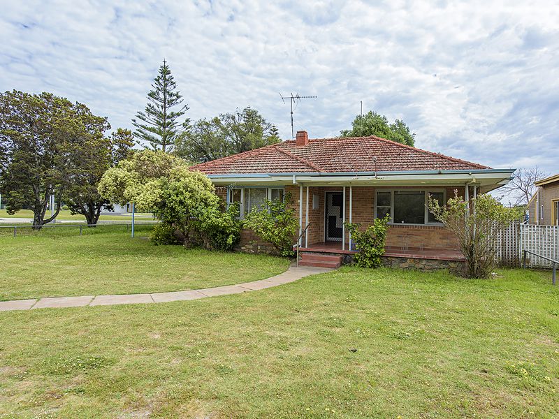 63 Peel Terrace, Busselton