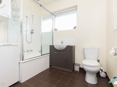 7 / 3-5 Hargreaves Crescent, Braybrook
