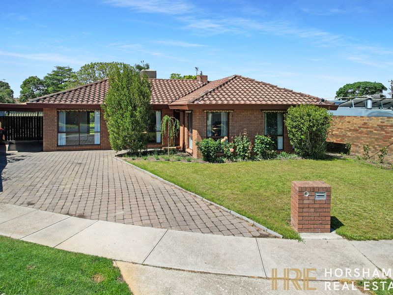 1 Hoskin Court, Horsham