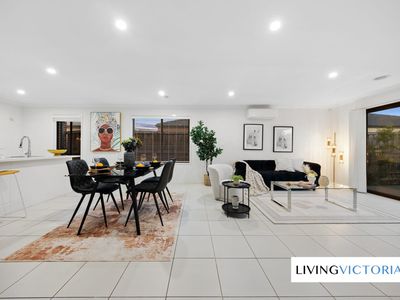 24 Jolimont Road, Point Cook