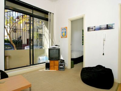 5 / 173-175 Cathedral Street, Woolloomooloo
