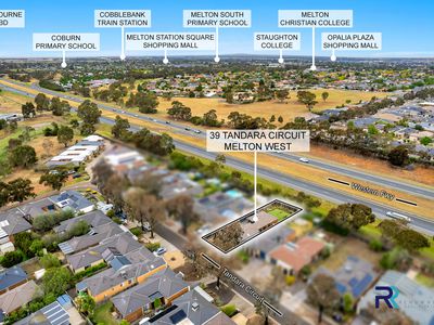 39 Tandara Circuit, Melton West