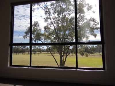 2 / 44 Kennedy Drive, Moranbah