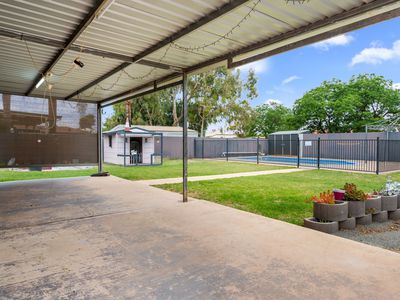 90 North Terrace, Victory Heights