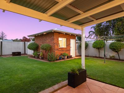 25 Heston Court, Somerville