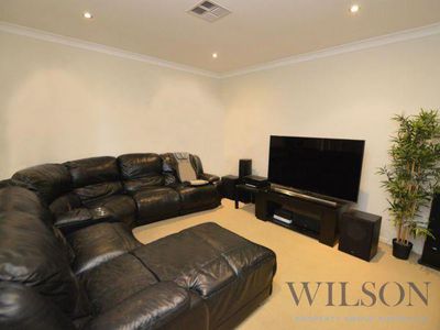 21 Hilltop Terrace, Springfield Lakes
