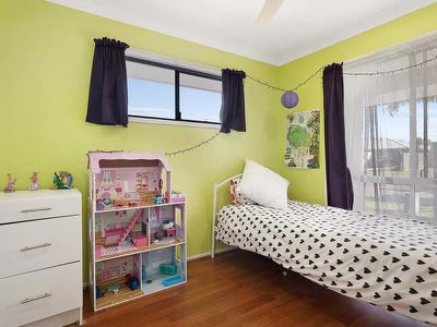 3 Columbus Close, Urraween