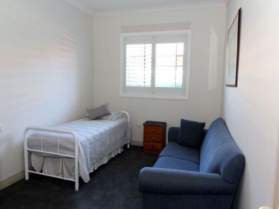 11 Cavill Avenue, Forster