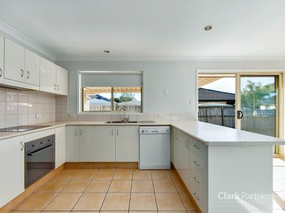 12 Fuller Avenue, Meadowbrook