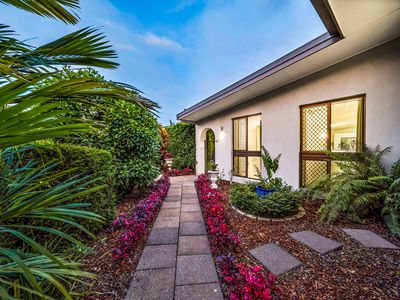 11 Pomona Avenue, Mooroobool