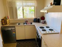 LMU / 9  Bayside Court, Thorneside