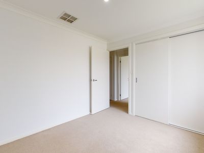 2 Abelia Court, Dubbo