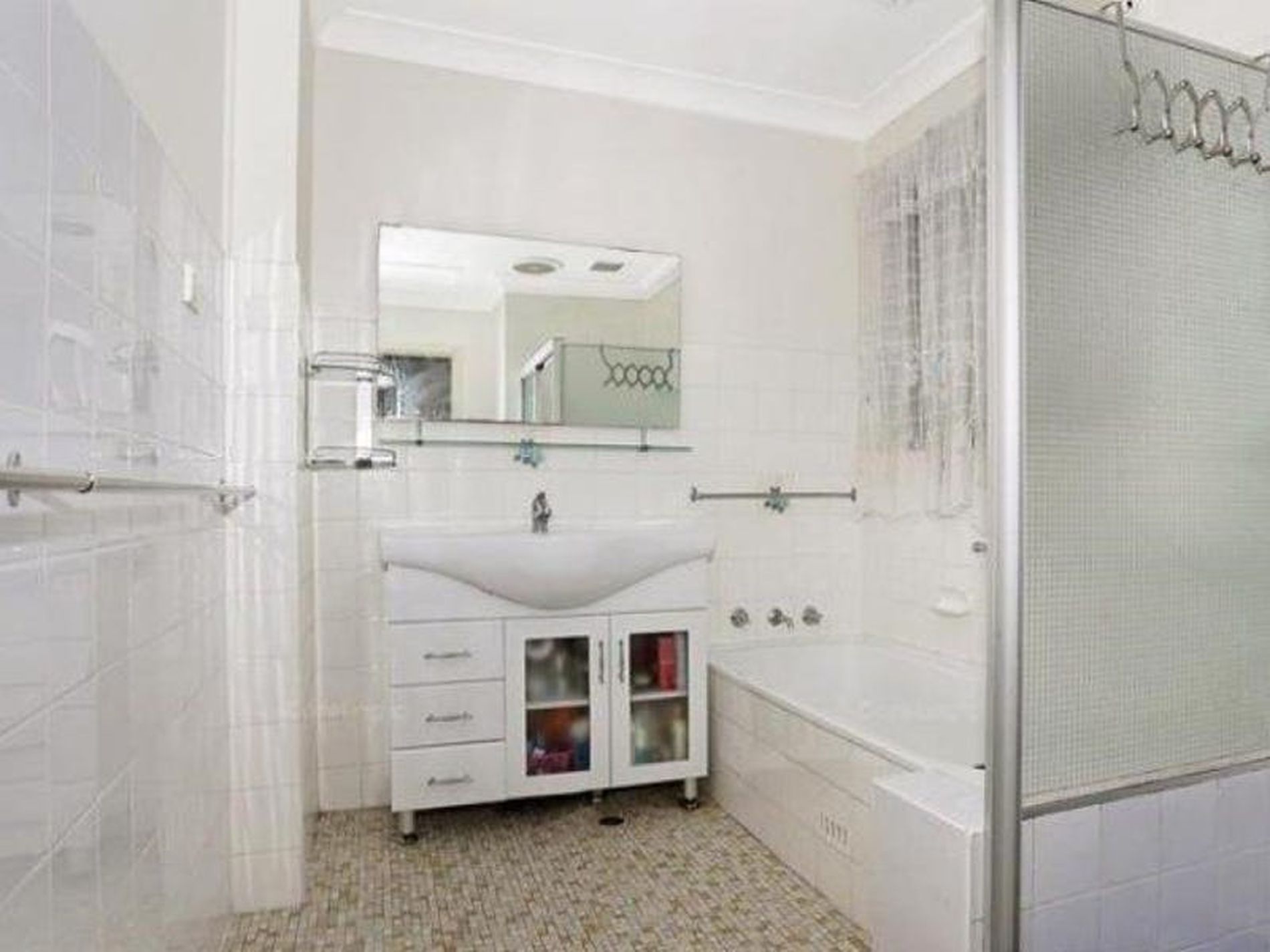 4 / 128 Auburn Road, Auburn