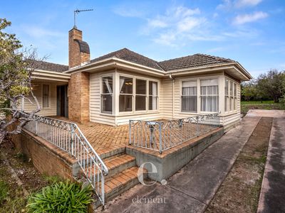10 Lichen Grove, Highton