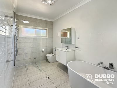 45 Taylor Street, Dubbo