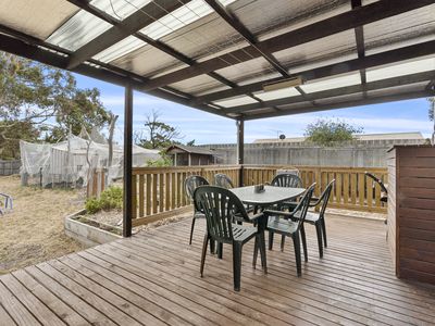 3 Chaffeys Drive, Dodges Ferry