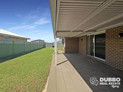3 Brook Court, Dubbo