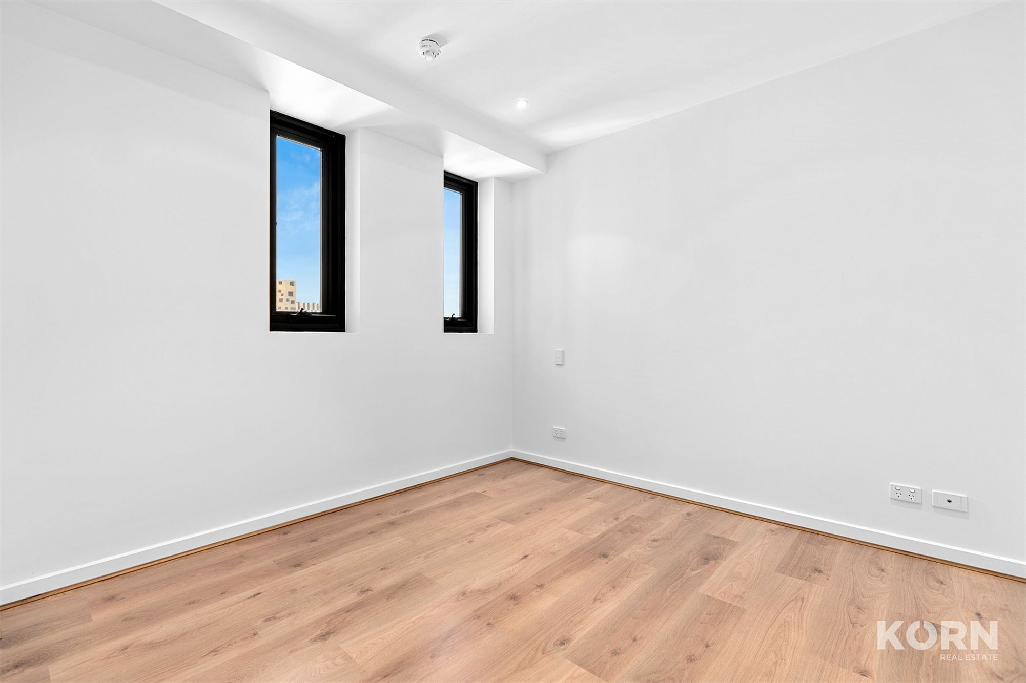 1101 / 10 Balfours Way, Adelaide