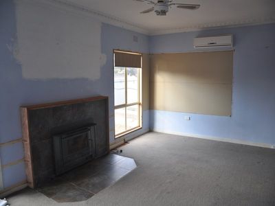 12 Meering Road, Quambatook