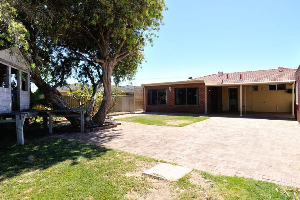34 Hawker Street , Safety Bay