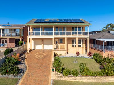 15 Seaview Street, Bonny Hills