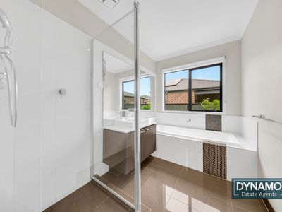 3 Finchley Way, Craigieburn