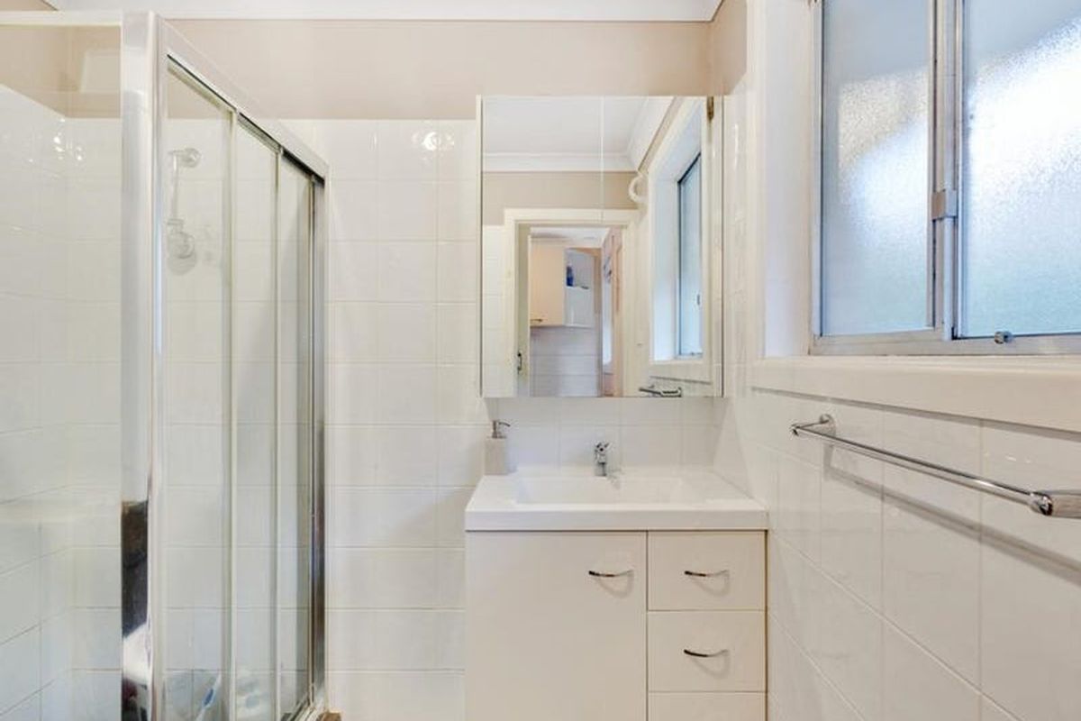 3 / 33 Central Coast Highway, West Gosford