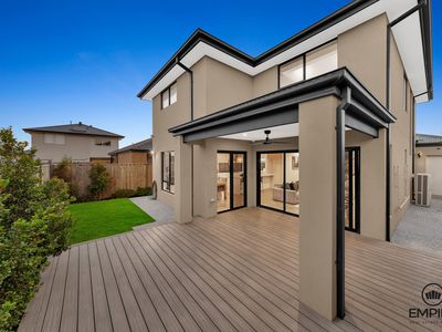 6 Nocturne Avenue, Clyde