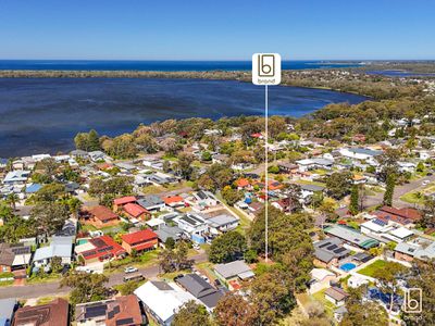 146 Manoa Road, Halekulani