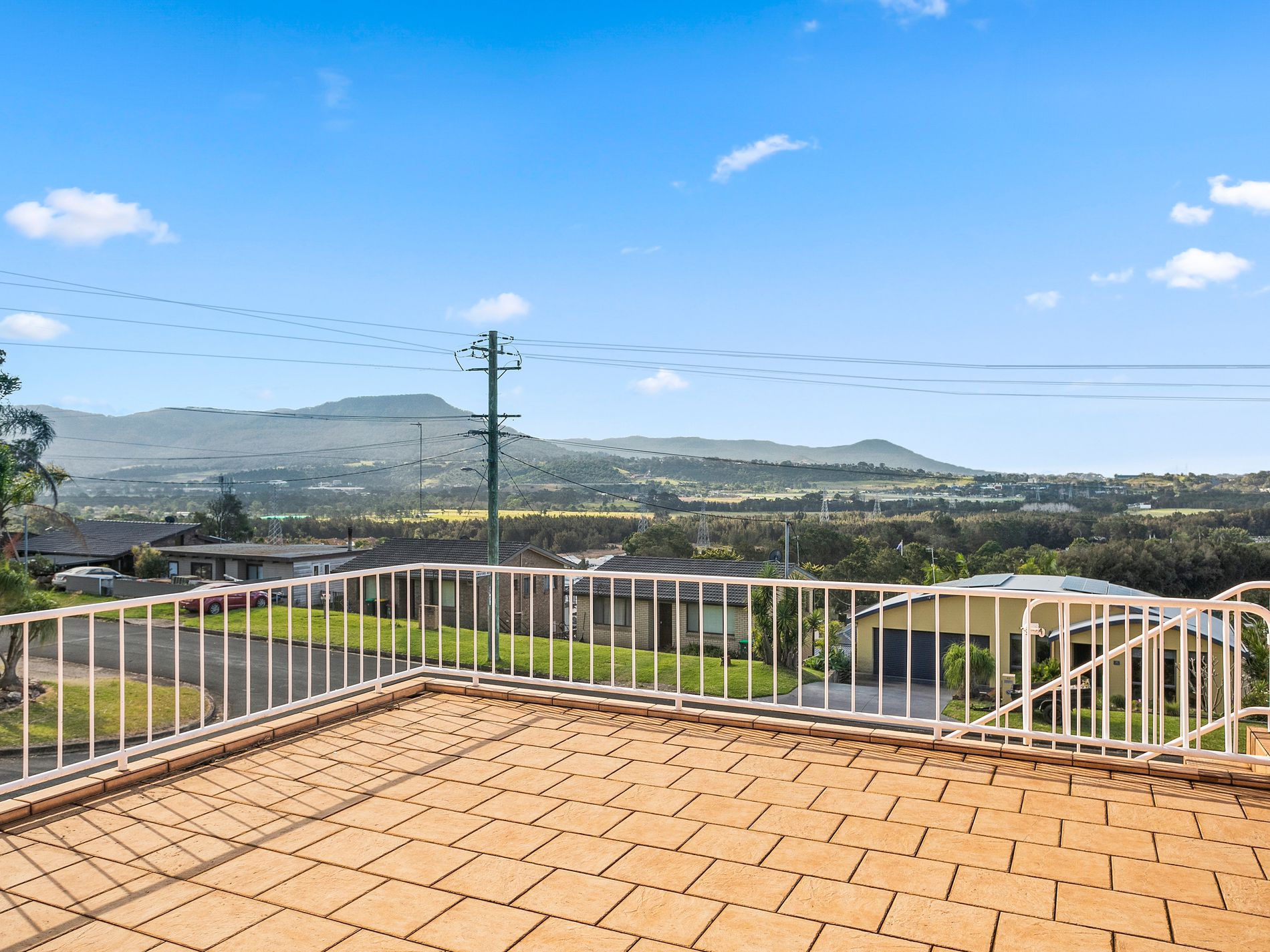 33 Tait Avenue, Kanahooka