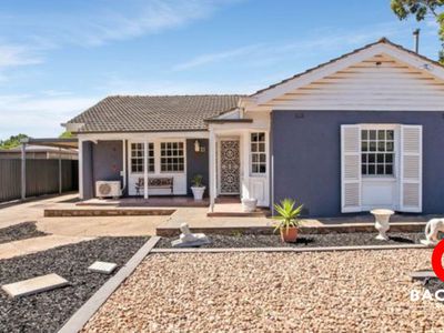 21 Saint Leonard Crescent, Elizabeth Downs