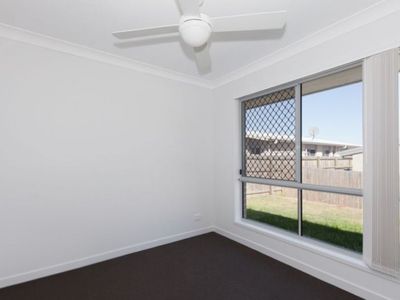 1 / 18 Conifer Avenue, Brassall
