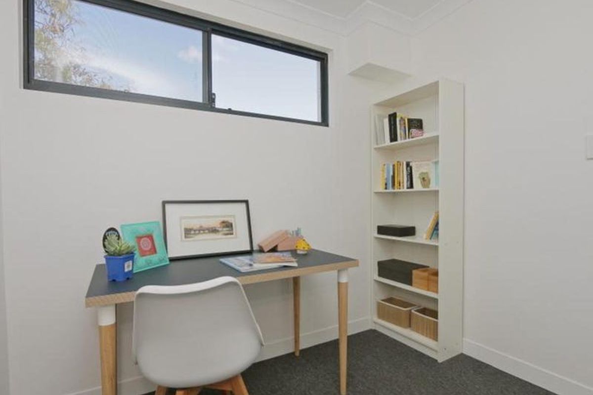 1 / 8 Salisbury Road, Rivervale