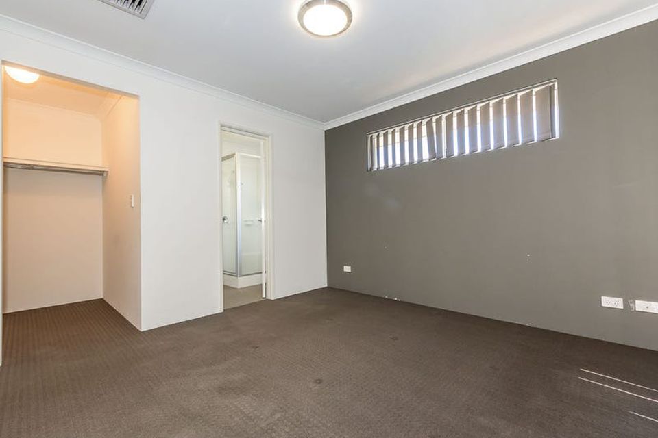 13 Kinsella Avenue , Byford