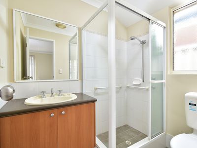5 / 10 Siderno Rise, Hocking