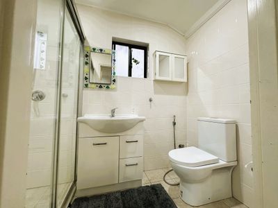 Granny Flat @44 Catherine st, Punchbowl