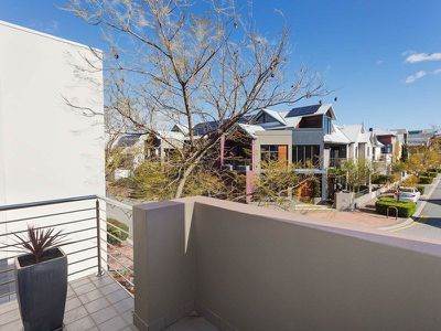 9 Darbon Crescent, Subiaco