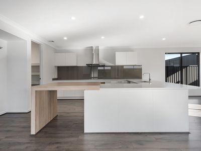Lot 510  Molnar Cct Oran Park, Oran Park