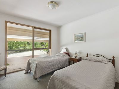 785 Seymour-Tooborac Road, Hilldene