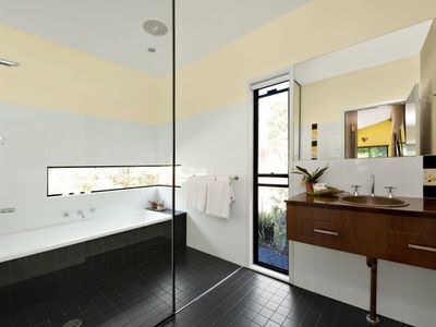 140C Narrawallee Creek Road, Lake Conjola