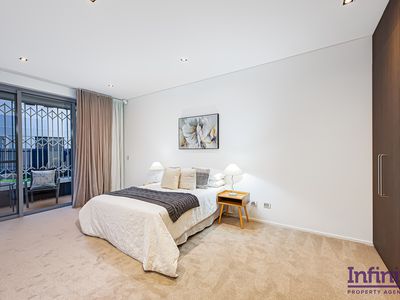 1 / 5 Waverley Crescent, Bondi Junction