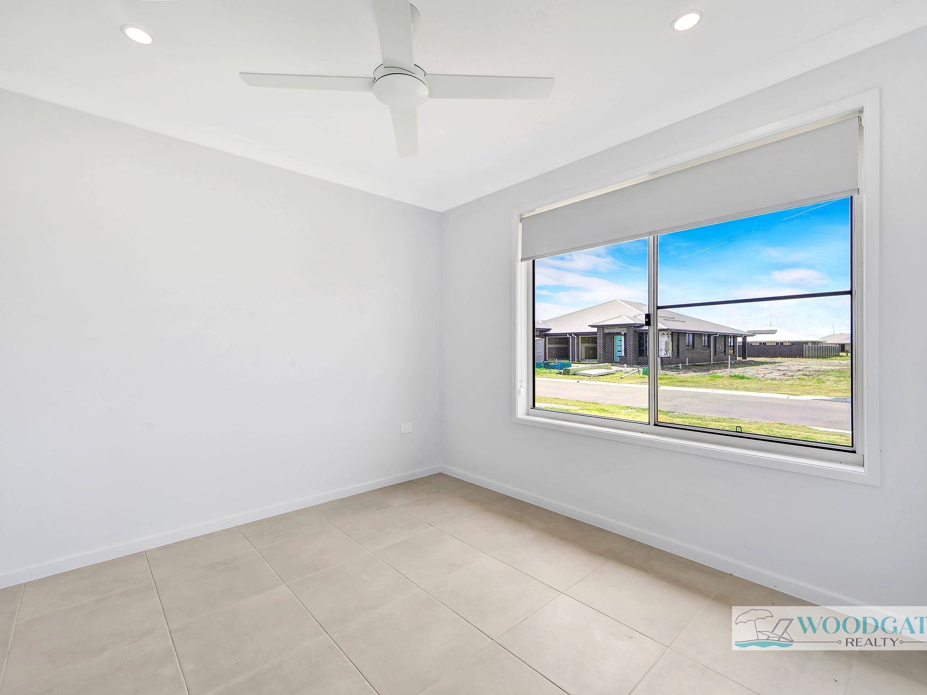 11 GULL STREET, Woodgate