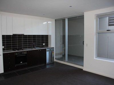 301 / 8 Gheringhap Street, Geelong