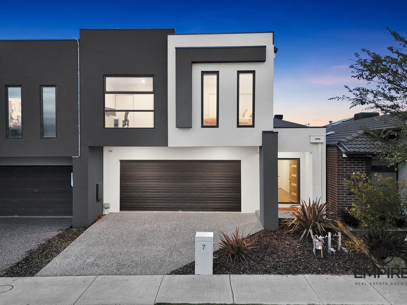 7 Walhallow Drive, Clyde North