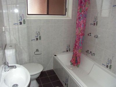 Unit 7 / 2-6 Lakeside Drive, Eden